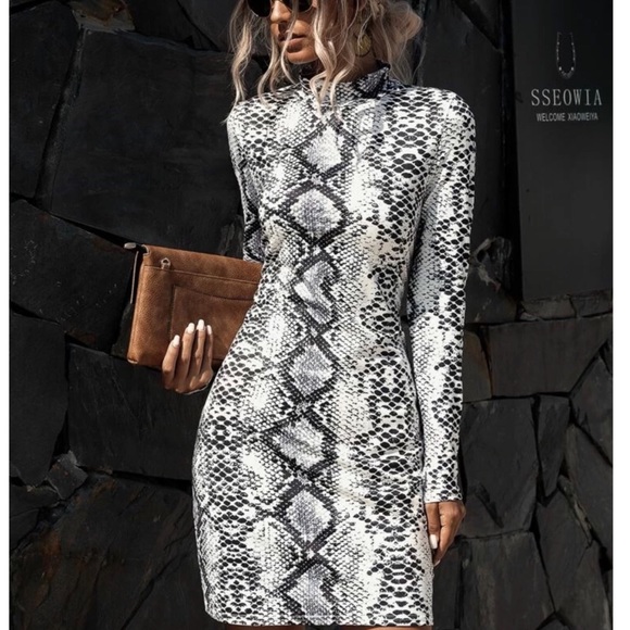 Snake Print High Neck Long Sleeve Bodycon Dress - Picture 4 of 4
